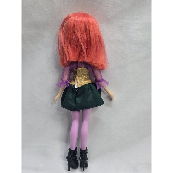 Bratz Doll Masquerade Finora Red Head With Outfit And Accessories - Picture 11 of 16
